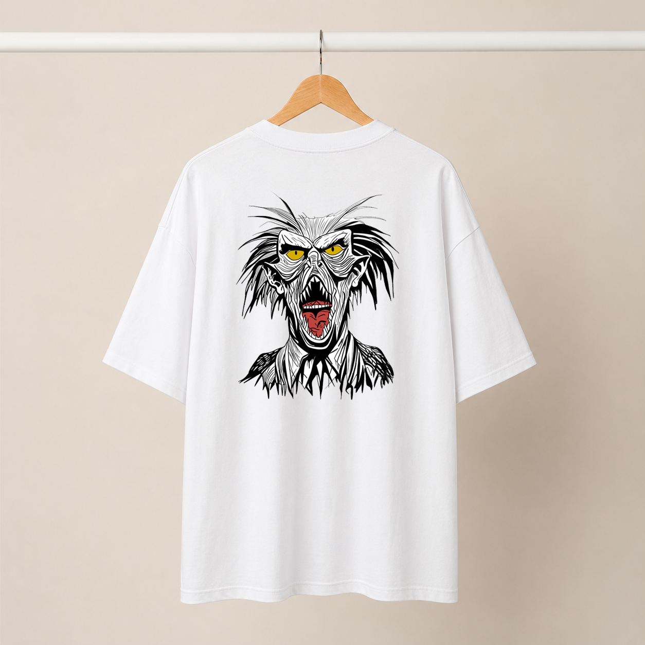 MONSTRE AU COSTUME